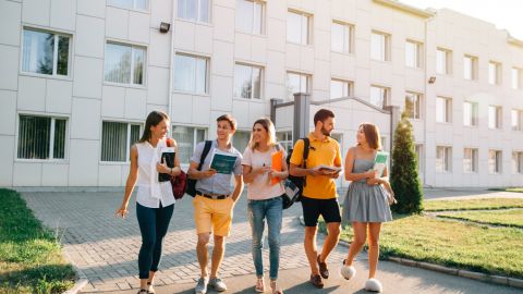 Поступление-2025: сколько баллов надо, чтобы попасть на бюджет в Киеве