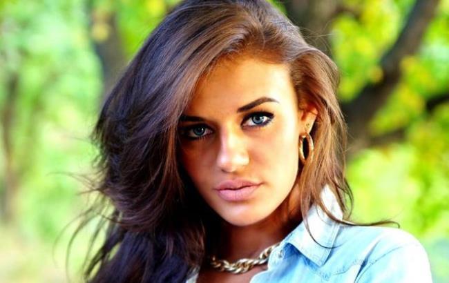 "Не продажна шкіра!": партия Ляшко выдвинула на выборы 23-летнюю модель