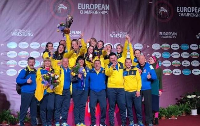 Жіноча збірна України стала кращою на чемпіонаті Європи з боротьби