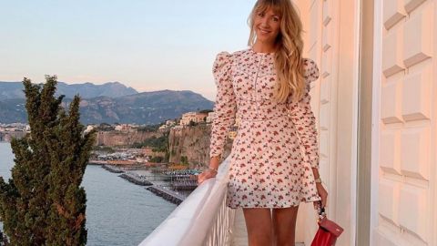 "По-італійськи стильно": Леся Нікітюк зачарувала кадрами на тлі Везувію