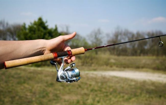Весенняя рыбалка: выбираем катушки для ультралайтового спиннинга