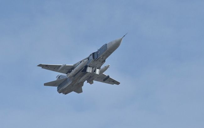Российская авиация бомбами и ракетами уничтожала "противника" в горах Крыма