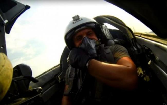 Украинские летчики виртуозно управляют боевыми истребителями Миг-29