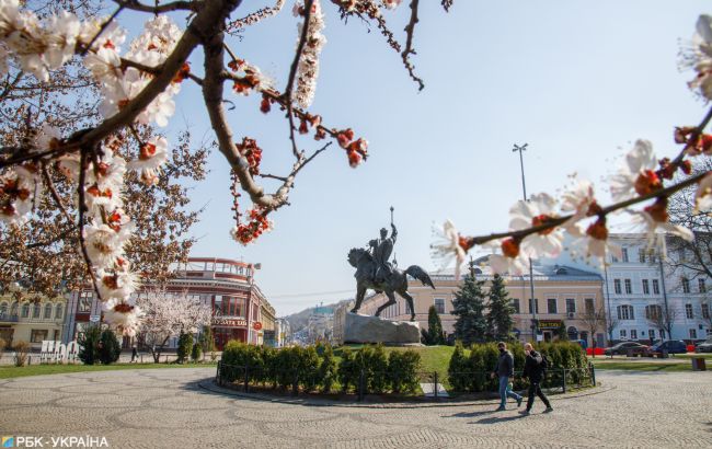 Синоптики прогнозируют позднюю весну в Украине