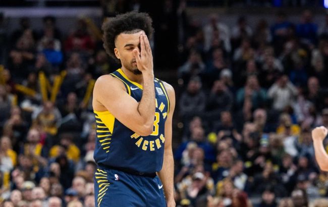 Яркий слэм-данк после сольного прохода форварда "Индианы": момент дня в НБА