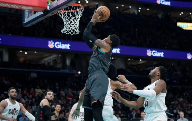 Аллей-уп із класним данком не врятував "Вашингтон" від поразки: момент дня в НБА