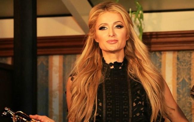 Періс Хілтон зізналася за кого голосувала на виборах президента США