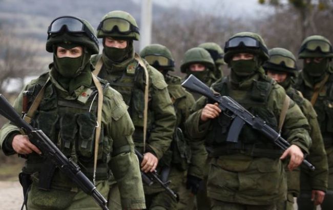 Офіцери РФ на Донбасі віддають накази під впливом алкоголю та наркотиків, - розвідка