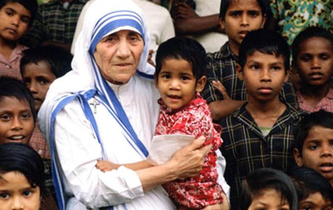 Орден матери Терезы в Индии перестал пристраивать детей в семьи