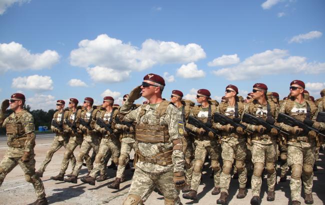 Українські військові провели першу репетицію параду на День Незалежності