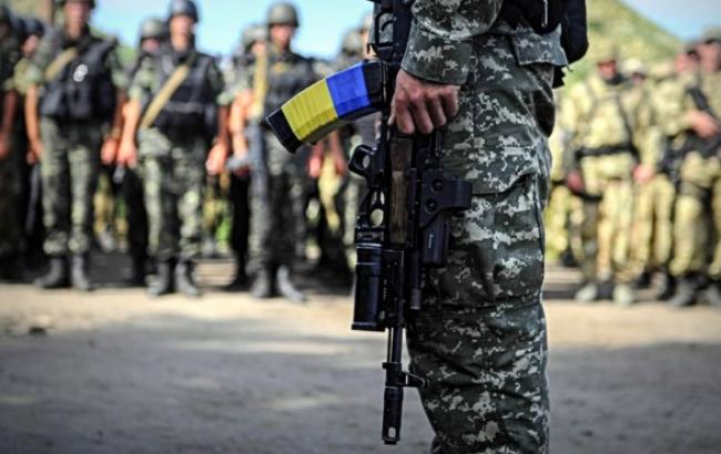 В штабе уточнили, что в зоне АТО за сутки ранены 33 украинских военных
