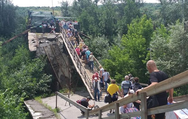 Украина предлагает открыть КПВВ "Золотое" на время ремонта моста в Станице Луганской