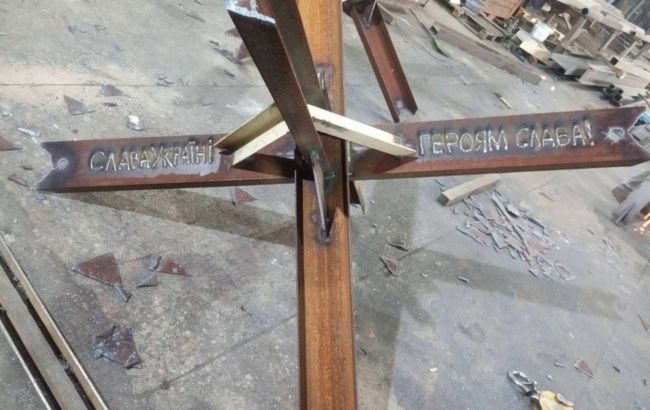 Меткомбінати України виготовили для армії 35 тисяч протитанкових їжаків