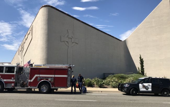 У США одна людина вбита і четверо поранені в результаті стрілянини в церкві