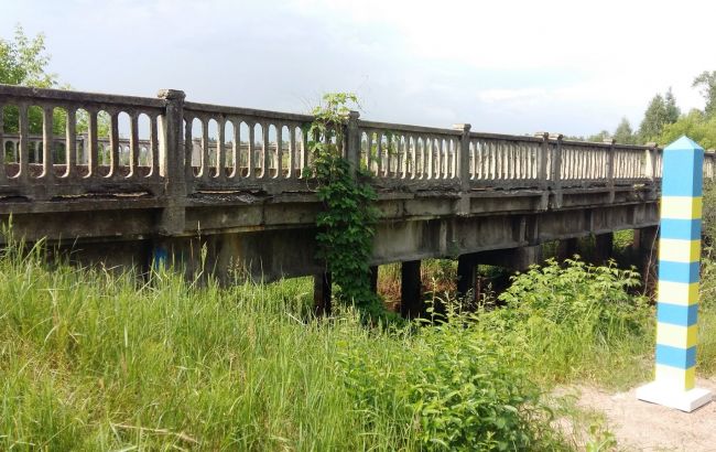 Водителей предупредили о закрытии моста на границе с Беларусью