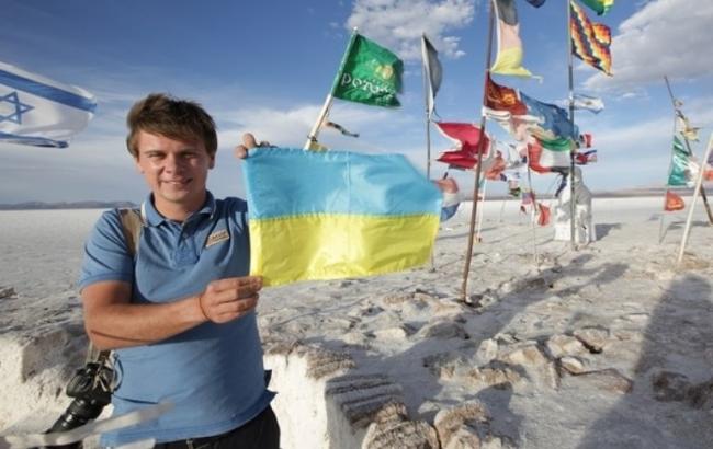 Ведущий проекта "Мир наизнанку" показал, как купался на Крещение