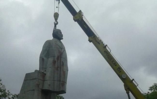 В Одесі зносять останній пам'ятник Леніну