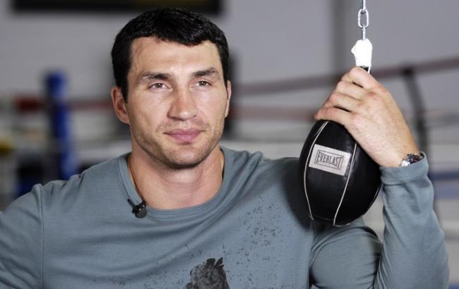 Владимир Кличко в халате поблагодарил за поздравления с днем рождения