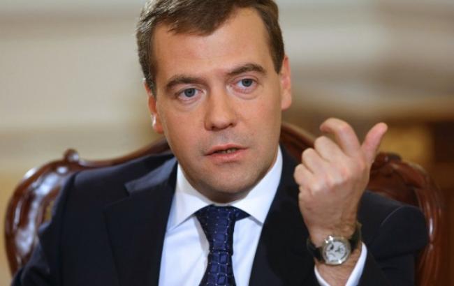 Медведев распорядился создать комиссию для оказания помощи жителям Донбасса