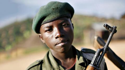 В Конго бывшего командира обязали выплатить детям-солдатам 10 млн долларов компенсации