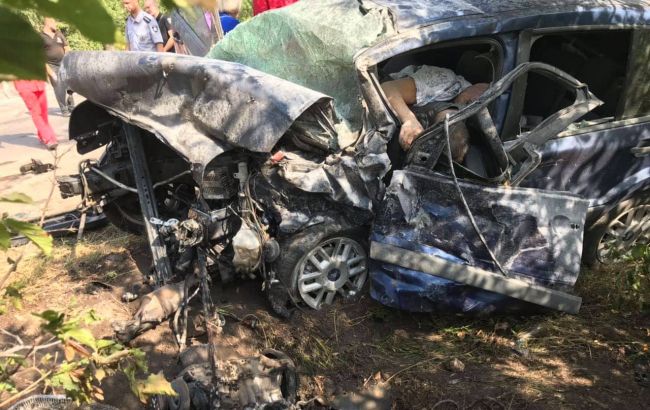 В Кривом Роге в ДТП с двумя автомобилями погибли три человека