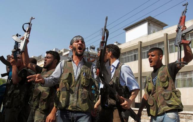 Війна в Сирії: повстанці знову наступають на Дамаск