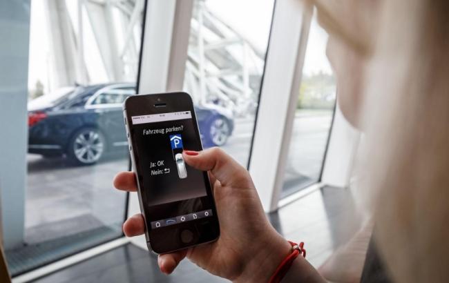 Mercedes совместно с Bosch создаст систему управления для беспилотных автомобилей