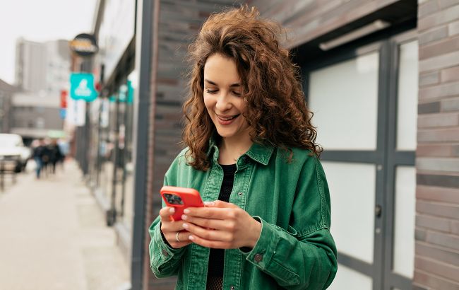 Ваш телефон за вами стежить. Як вимкнути ці налаштування: інструкція