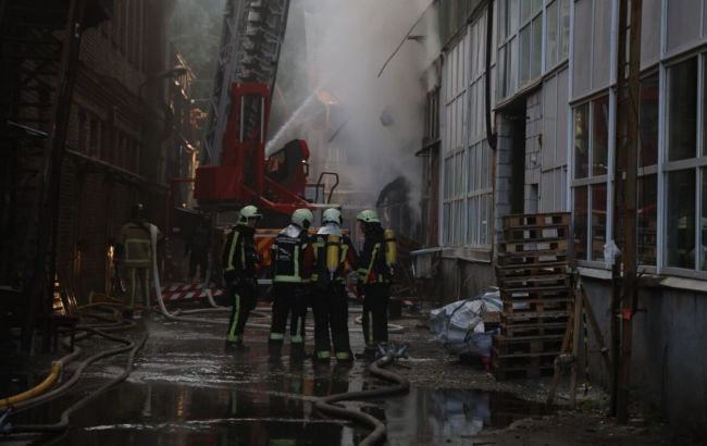 Головна ціль - Київ та область. РФ вночі випустила 400 дронів та 18 ракет,  - Зеленський