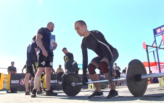 Украинские десантники впервые продемонстрировали силы в кроссфите