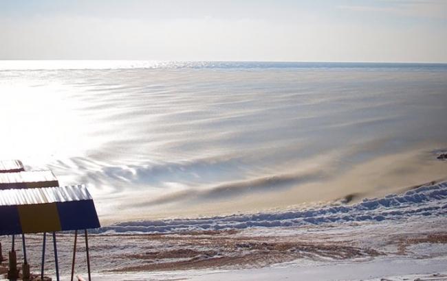 Холодная красота: завораживающие снимки зимнего Азовского моря