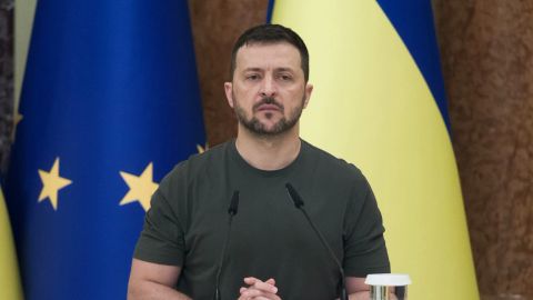 Більше половини українців довіряють чинному президенту, - опитування