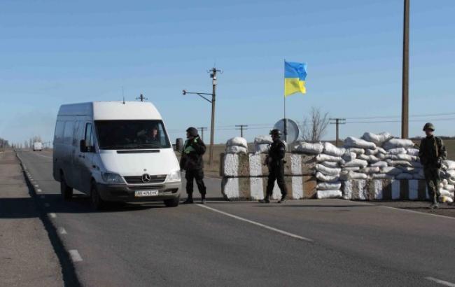 Госпогранслужба задержала 10 машин с грузом для ДНР
