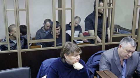 "Суд" в Крыму продлил арест четырех фигурантов "дела Хизб ут-Тахрир"