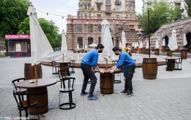 Ресторани Києва поки не будуть відкривати для відвідувачів всередині