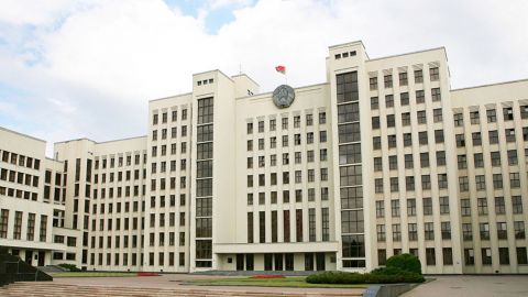 У Білорусі розширять повноваження уряду і місцевої влади