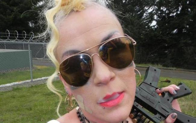 Внучка Сталина эпатировала своим внешним видом