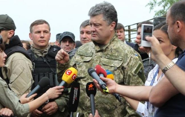 Порошенко підписав указ про створення військово-цивільних адміністрацій на Донбасі