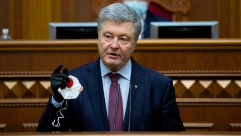 Порошенко объяснил, почему "Европейская солидарность" голосовала за рынок земли