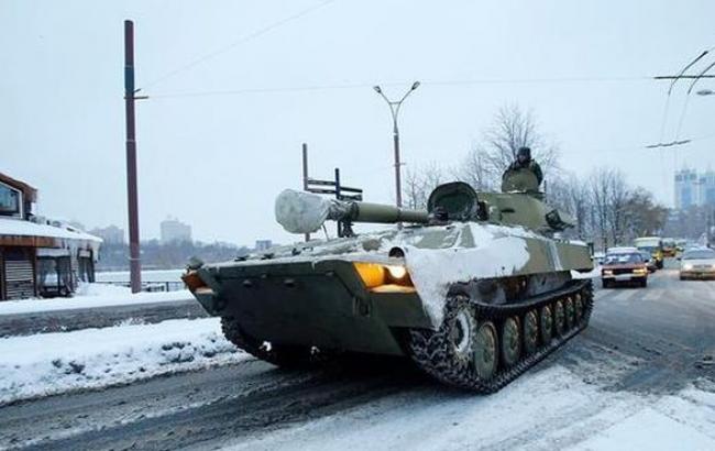 Боевики накапливают количество военной техники под Мариуполем, - МВД