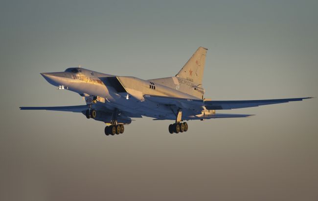 Міноборони РФ спростувало перекидання в Крим бомбардувальників Ту-22