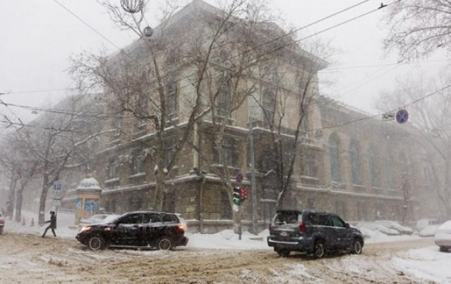 На автошляхах Одеської обл. відновлено рух легкового транспорту