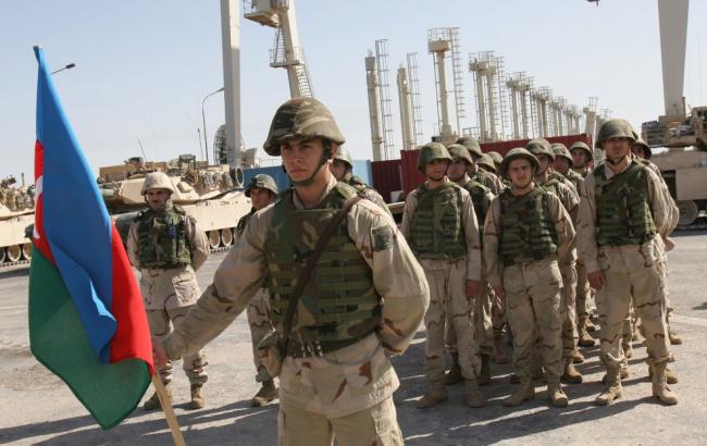 В Азербайджане начались широкомасштабные военные учения