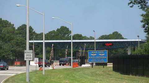 У США на військово-морській базі сталася стрілянина