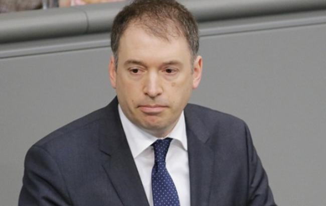У Бундестазі вважають нереальною ініціативу Порошенка ввести миротворців  на Донбас