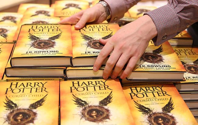 Нова книга про Гаррі Поттера стала популярнішою шекспірівської трагедії