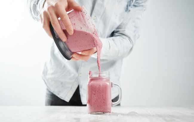 Смузи будет еще вкуснее и полезнее, если не добавлять этот ингредиент в блендер