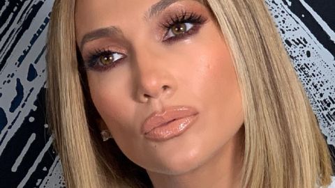 Дженніфер Лопес вирушила на побачення з Беном Аффлеком в "вінчальному" вбранні: скоро весілля?