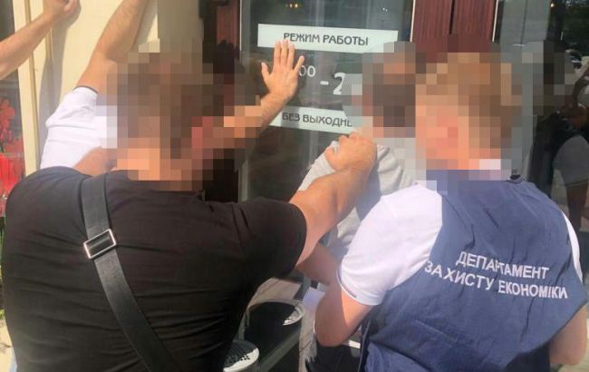 В Николаевской области задержали депутата на взятке