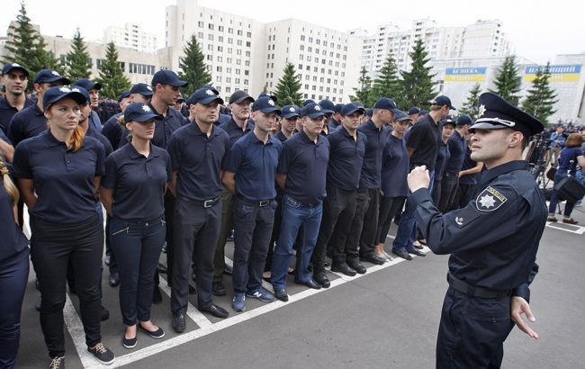 Поліція в Києві затримала нетверезого співробітника прокуратури на авто, - нардеп